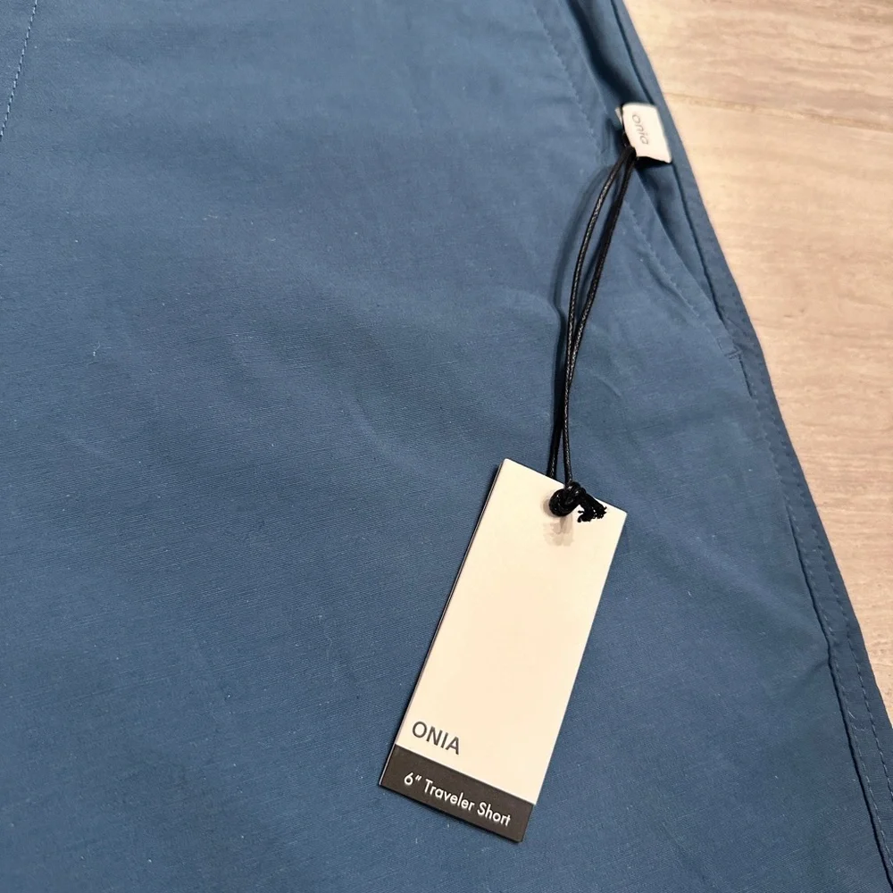 New ONIA - 6" Traveler Shorts size 34 Run small - Picture 2 of 8